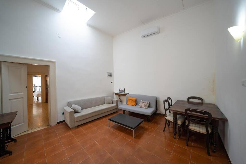 Apartamento Terrazza San Domenico By Dimorra Nápoles Exterior foto